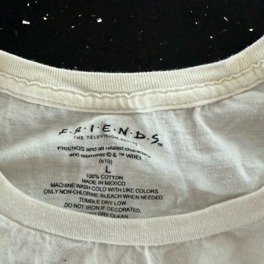 FRIENDS White T-Shirt